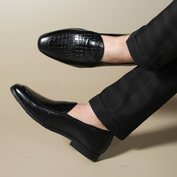 NICHE Black Exclusive Croco Loafers