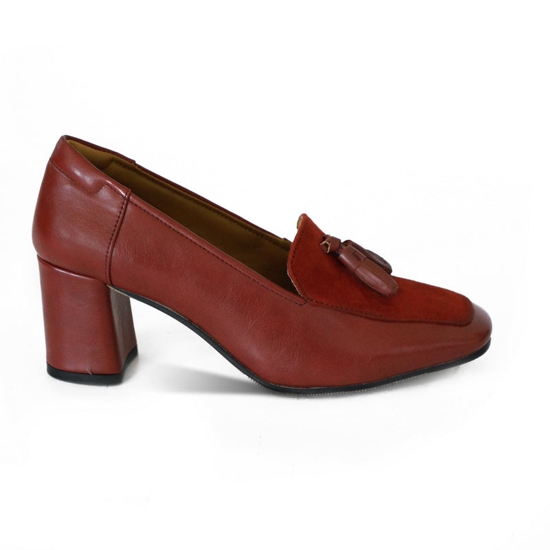 NICHE Women INLove Burgandy Block Heel Tassel Loafers