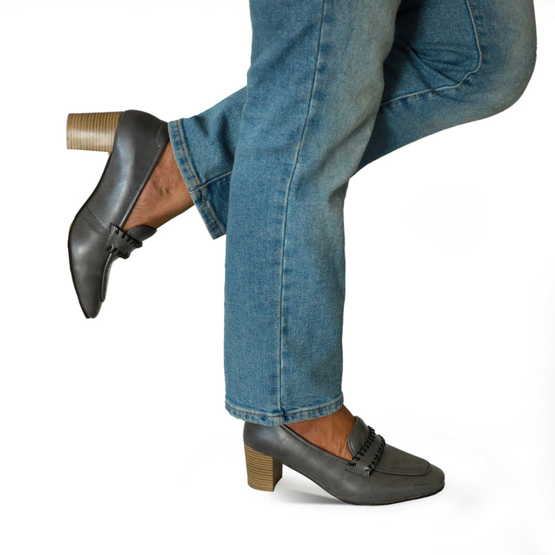NICHE Women Classic Mid Block Heels - Gray