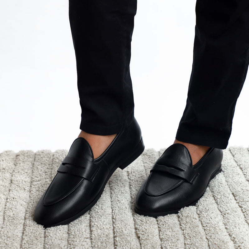 NICHE Elegant Black Penny Loafers