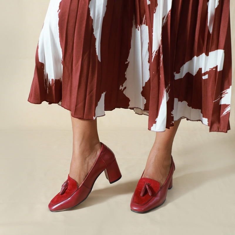 NICHE Women INLove Burgandy Block Heel Tassel Loafers