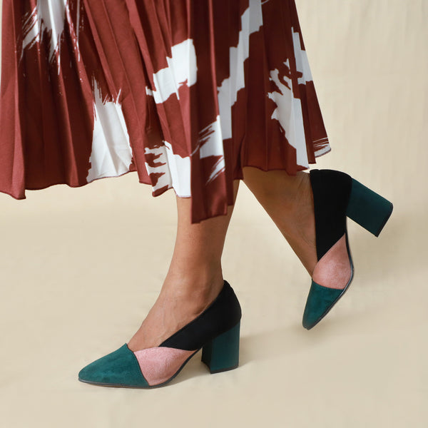 NICHE Women Vibrant Daisy Block heel Pumps