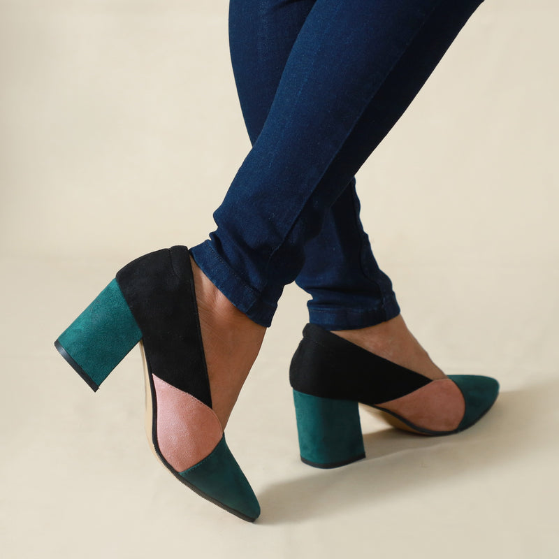 NICHE Women Vibrant Daisy Block heel Pumps
