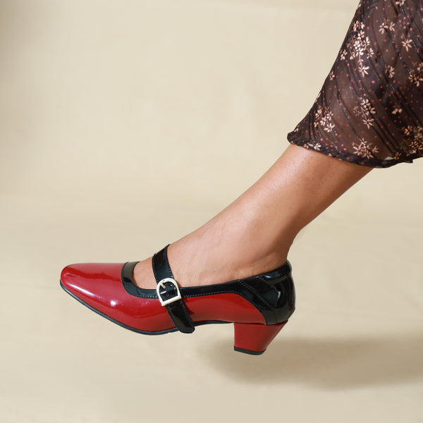 NICHE Women French Wine-Black Low Heel Pumps