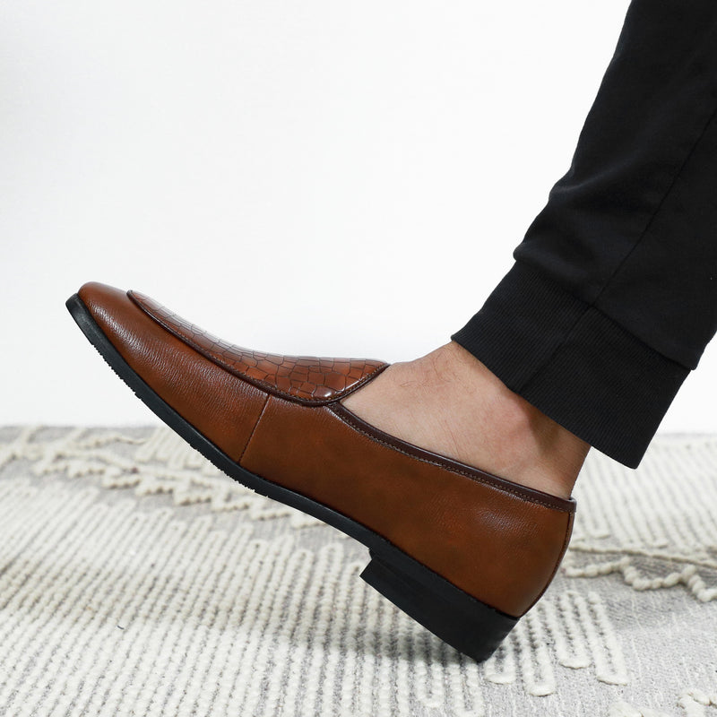 NICHE Tan Brown Exclusive Croco Loafers