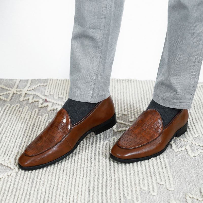NICHE Tan Brown Exclusive Croco Loafers