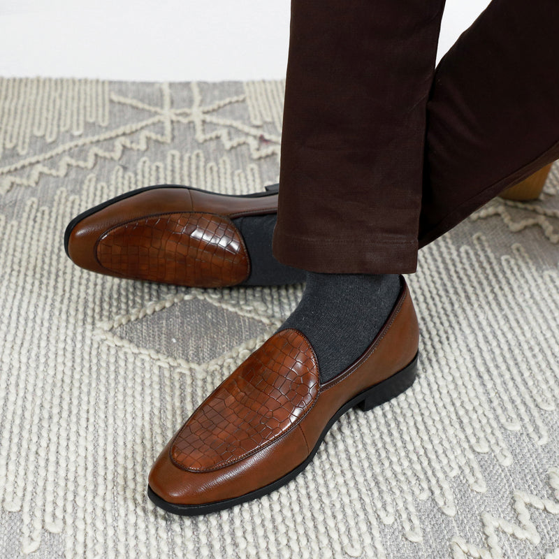 NICHE Tan Brown Exclusive Croco Loafers