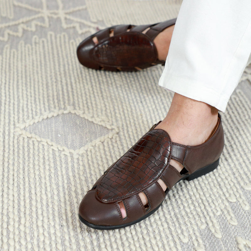 NICHE Cherry Croco Maharaja Peshawari Sandal
