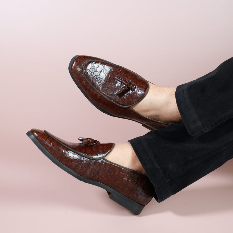 NICHE Brown Rare Croco Tassel Loafers