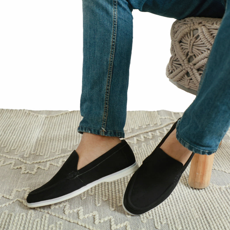 NICHE Black Ultra Comfortable Super Suede Casual Loafers