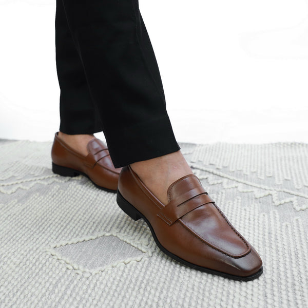 NICHE Tan Brown Evergreen Penny Loafer