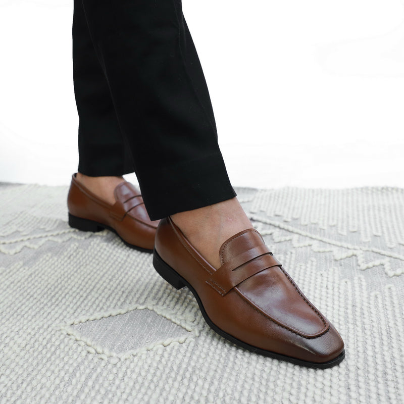 NICHE Tan Brown Evergreen Penny Loafer