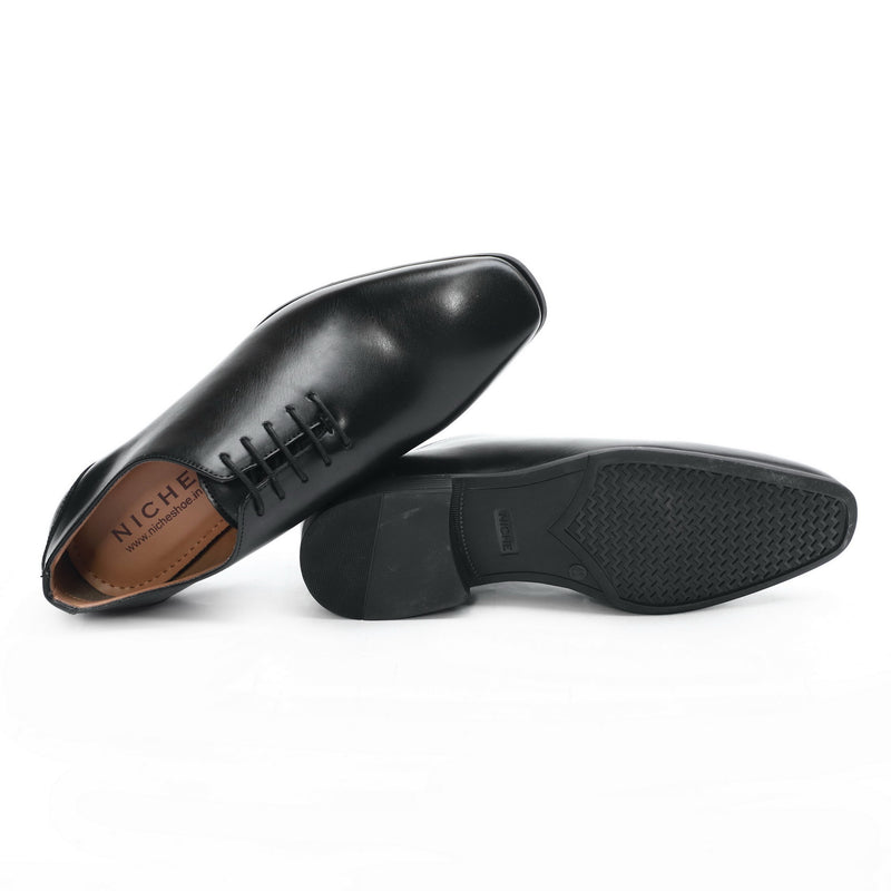 NICHE Black Gentlemen Wholecut Oxford
