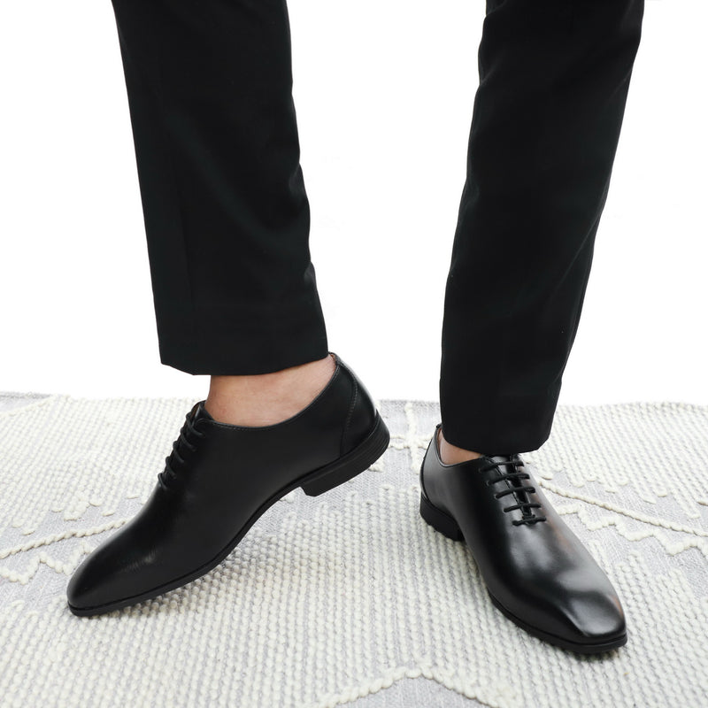 NICHE Black Gentlemen Wholecut Oxford