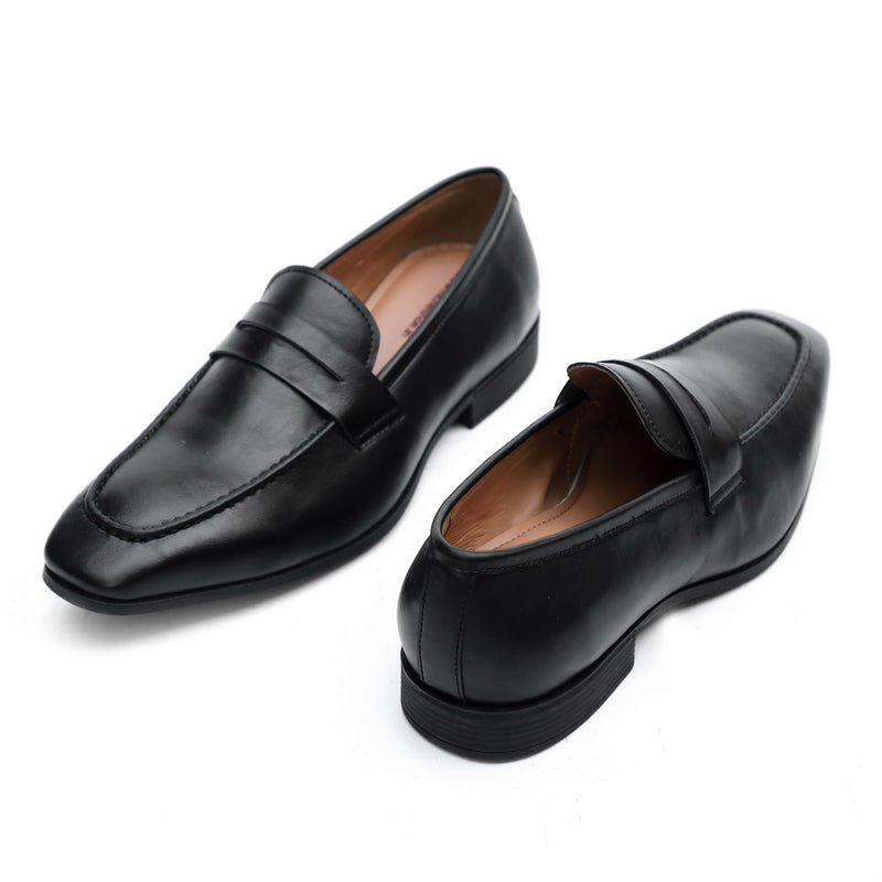 NICHE Black Evergreen Penny Loafer
