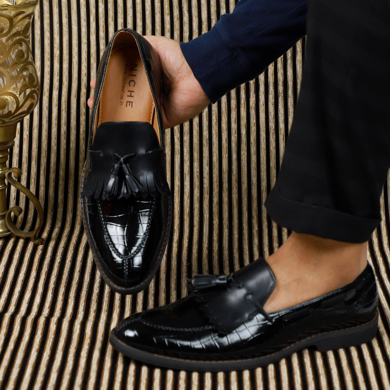 NICHE Black Croc Flamingo Tassel Loafer