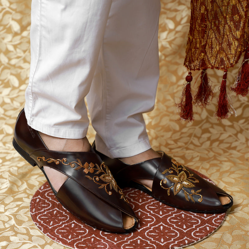 Niche Cherry Embroidery Indo-Western Sandals